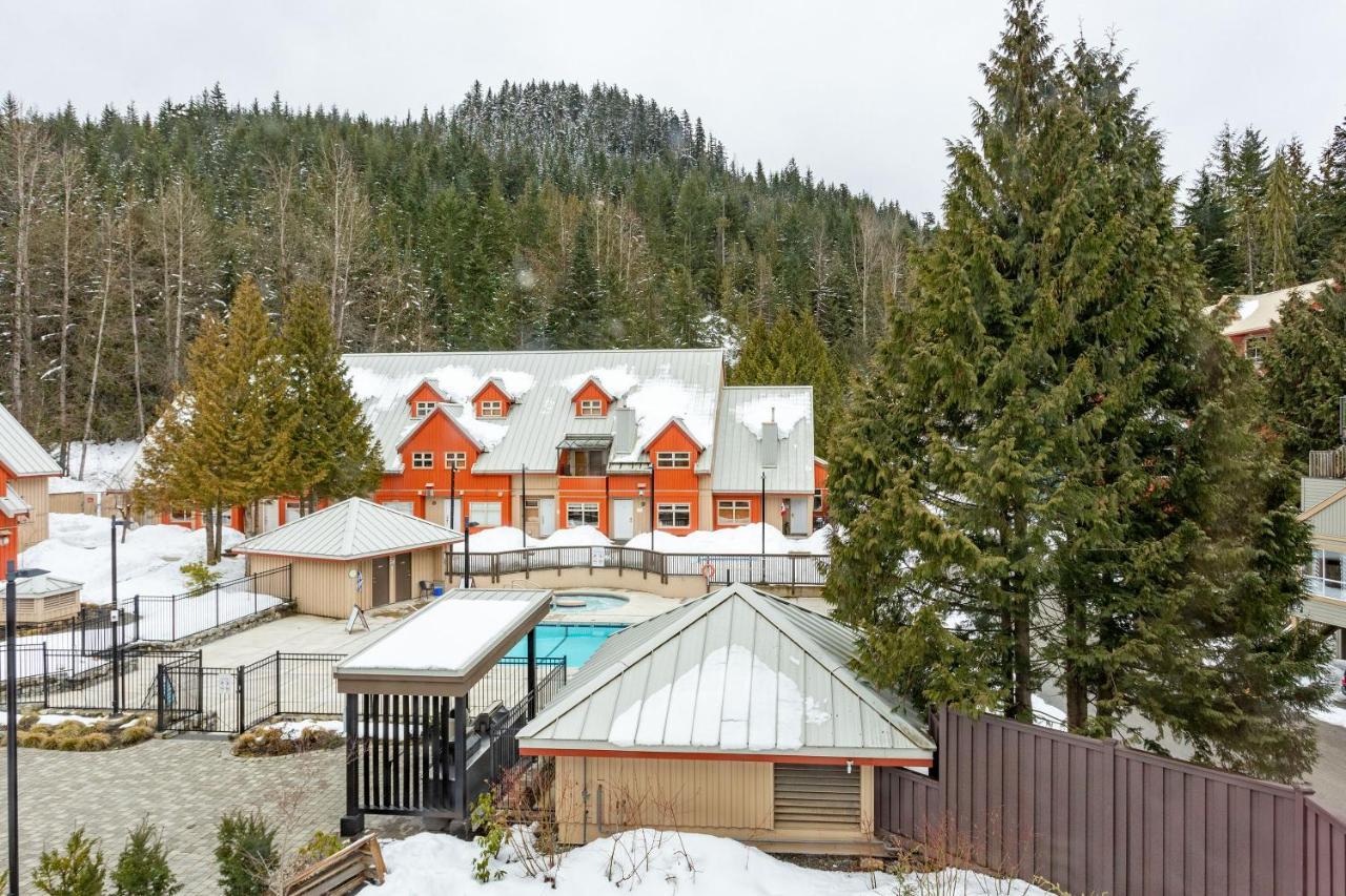 Lake Placid Lodge By Whiski Jack Whistler Exteriér fotografie