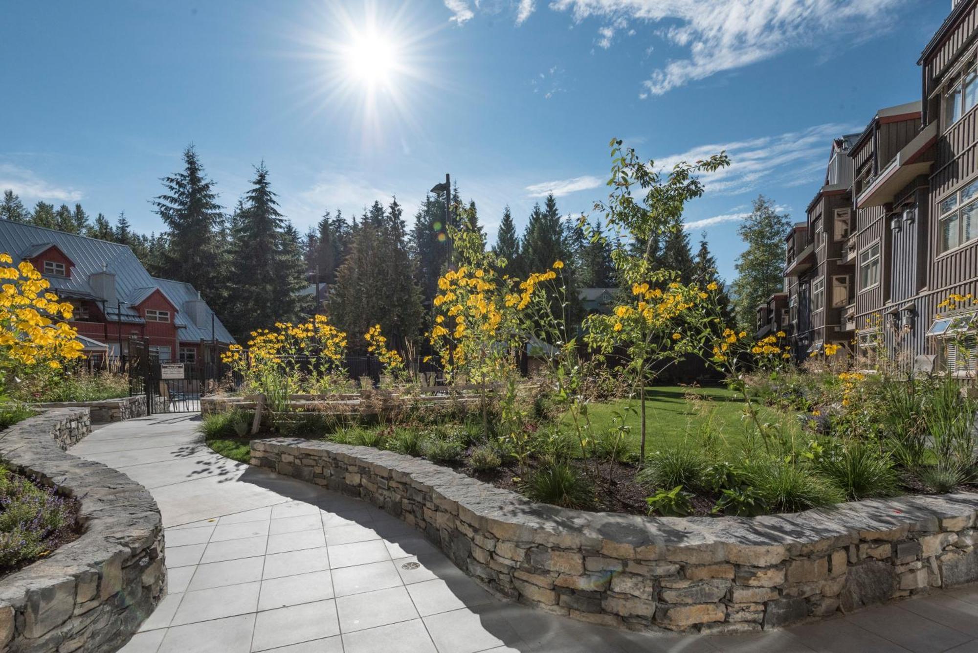 Lake Placid Lodge By Whiski Jack Whistler Exteriér fotografie